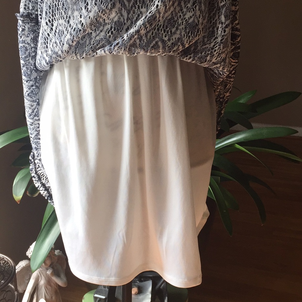 Dress - Picture 4 of 5